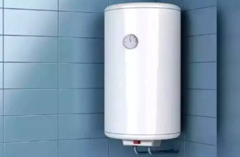 ગીઝર ખરીદ્યા પછી, સૌથી મહત્વની વસ્તુ તેને ઇન્સ્ટોલ કરવાની છે. આવી સ્થિતિમાં, ધ્યાનમાં રાખો કે ગીઝર ફક્ત અનુભવી પ્લમ્બર દ્વારા જ ઇન્સ્ટોલ કરવું જોઈએ.