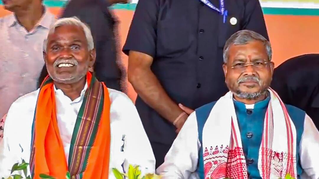 Jharkhand BJP Candidates List: झारखंड के लिए बीजेपी ने जारी की 66 उम्मीदवारों की लिस्ट, चंपाई सोरेन को यहां से दिया टिकट Jharkhand BJP Candidates List Sita Soren Jamtara Jharkhand Assembly Elections 2024 Jharkhand BJP Candidates List: झारखंड के लिए बीजेपी ने जारी की 66 उम्मीदवारों की लिस्ट, चंपाई सोरेन को यहां से दिया टिकट