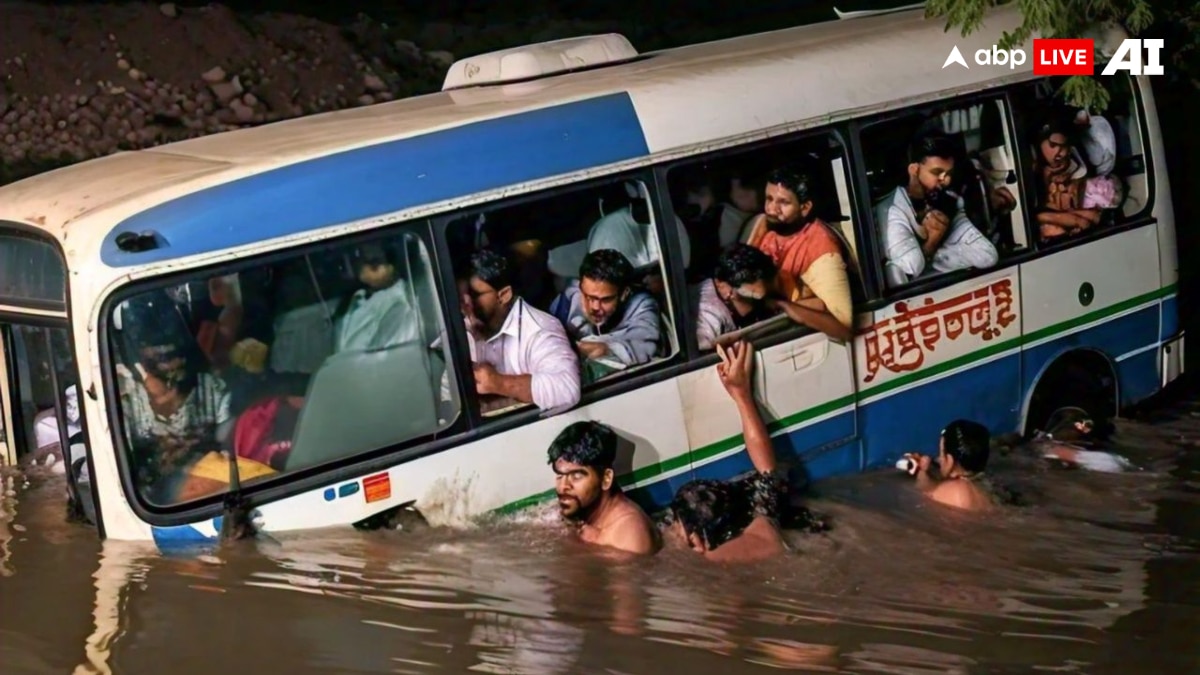 सिद्धार्थनगर में सवारियों से भरी बस शारदा नदी में गिरी, दर्दनाक हादसे में 3 लोगों की मौत