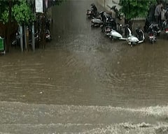 Rajkot Rain: સમગ્ર સૌરાષ્ટ્રમાં વરસાદની તોફાની બેટિંગ, રાજકોટમાં જળબંબાકાર તો ખેડૂતોને ભારે નુકસાન