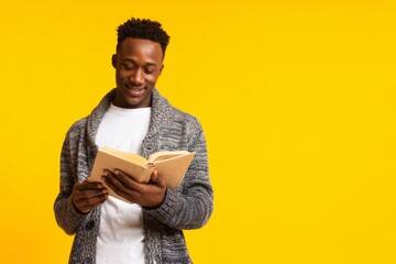 যদি আপনি নিয়মিত বই পড়েন, তবে অদ্ভুত একটা আত্মবিশ্বাস তৈরি হবে আপনার মধ্যে। আপনি অডিওবুকও পড়তে পারেন।
