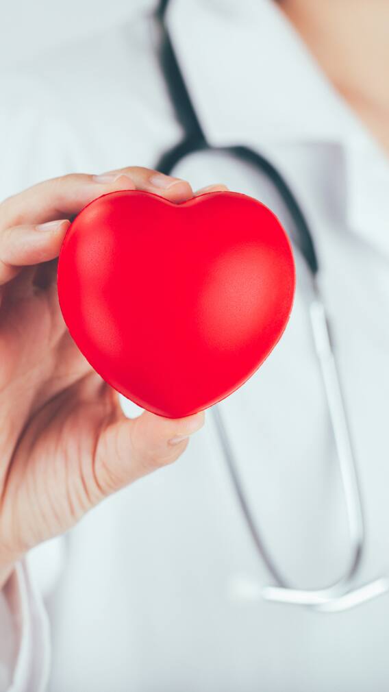 10 Superfoods To Boost Heart Health And Reduce Cholesterol Naturally