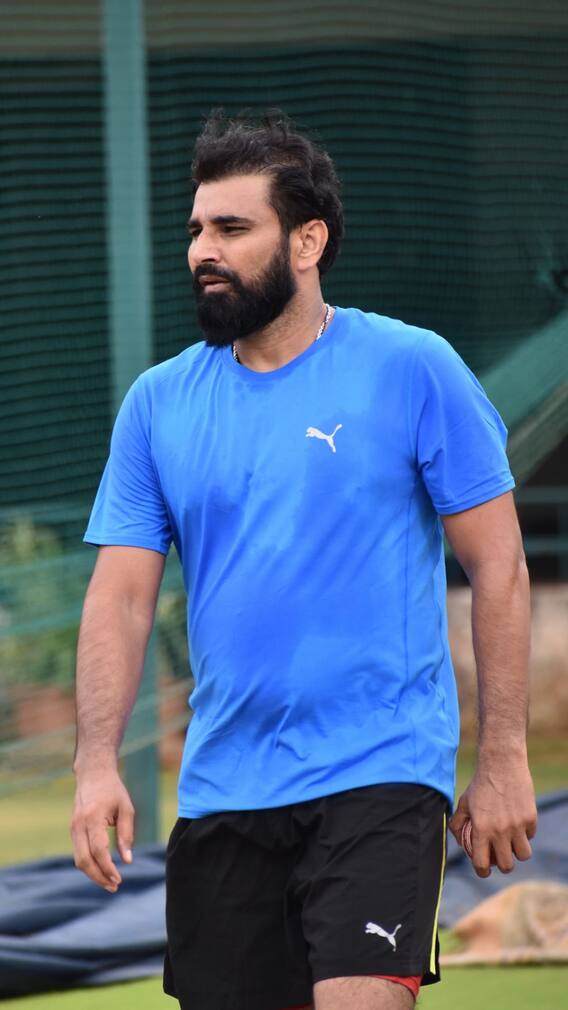 ফিট হওয়ার দিকে আরও একধাপ এগোলেন, ঘণ্টাখানেক বল করলেন শামি