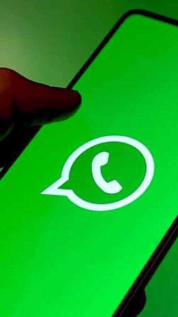 कहीं आपका भी WhatsApp कोई और तो नहीं चला रहा? ऐसे करें चेक