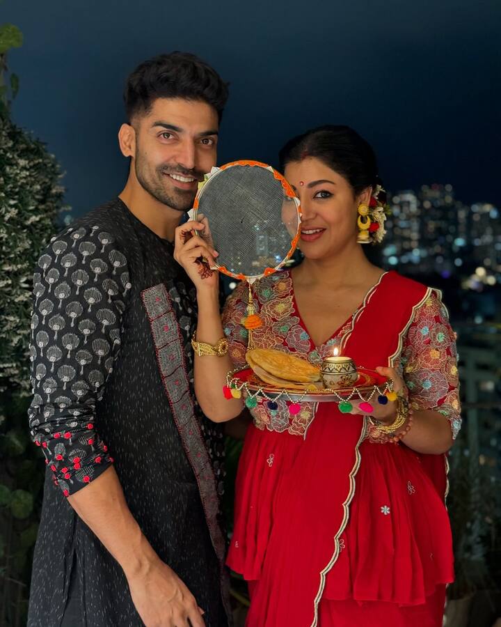 Debina Banerjee and Gurmeet Choudhary also celebrated Karva Chauth. The couple has shared pictures of the festival on social media. Debina is looking very beautiful in a red outfit.