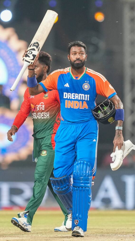 हार्दिक पांड्या के बल्ले की कितनी है कीमत?