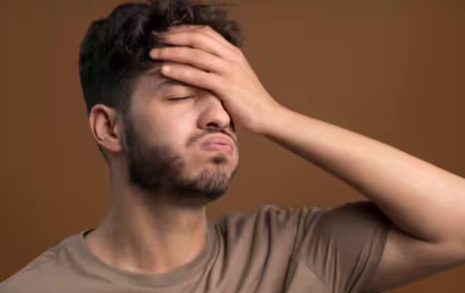 ਔਰਤ ਨੇ ਵਿਅਕਤੀ ਨੂੰ ਵਿਦੇਸ਼ੀ ਕਰੰਸੀ ਰਾਹੀਂ ਆਸਾਨੀ ਨਾਲ ਪੈਸੇ ਕਮਾਉਣ ਦਾ ਤਰੀਕਾ ਦੱਸਿਆ ਅਤੇ ਉਸ ਨੂੰ 21 ਲੱਖ ਰੁਪਏ ਟਰਾਂਸਫਰ ਕਰਨ ਲਈ ਰਾਜ਼ੀ ਕਰ ਲਿਆ।