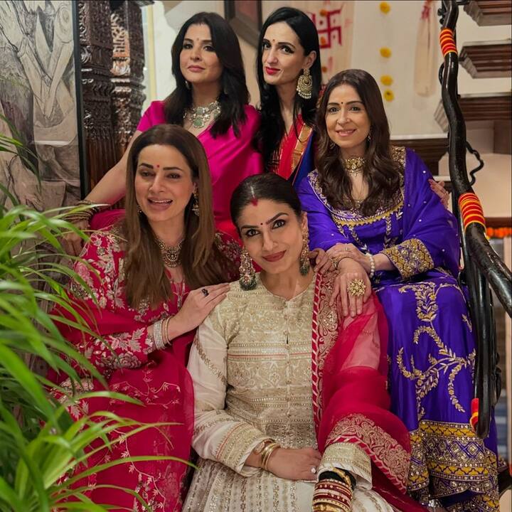 The Bollywood Wives posing with Raveena Tandon.