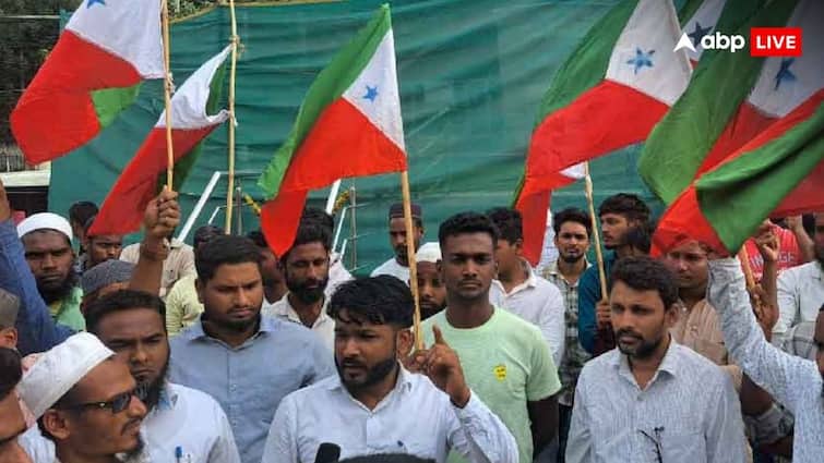 ED Dossier on Popular Front of India revealed PFI has hundreds of enlisted members and offices across india many states has at least 13,000 members in gulf country PFI: विदेशों में 13 हजार सदस्य, हवाला के जरिए करोड़ों का गुमनाम चंदा! PFI को लेकर ईडी ने किए चौंकाने वाले खुलासे