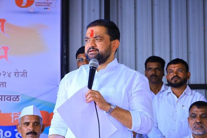 त्यामुळे उमेदवारीवरुन जोरदार रस्सीखेच सुरु असल्याचे चित्र आहे.