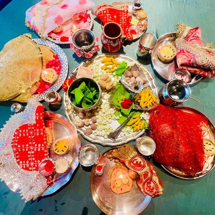 Some pooja prep pictures from the Kapoor household.