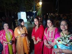 शिमला में महिलाओं ने चांद का दीदार करने के बाद खोला व्रत, पति की लंबी उम्र की मांगी मुराद