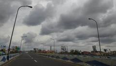 West Bengal Cyclone Dana : উত্তাল সমুদ্র, এলোপাথাড়ি হাওয়া, ঘূর্ণিঝড়ের প্রহর গোনা শুরু, এই দুই জায়গায় ভয়াবহ প্রভাব