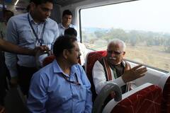 In Pics: 'नमो भारत ट्रेन' के एक साल पूरे, केंद्रीय मंत्री मनोहर लाल खट्टर ने की यात्रा, देखें तस्वीरें
