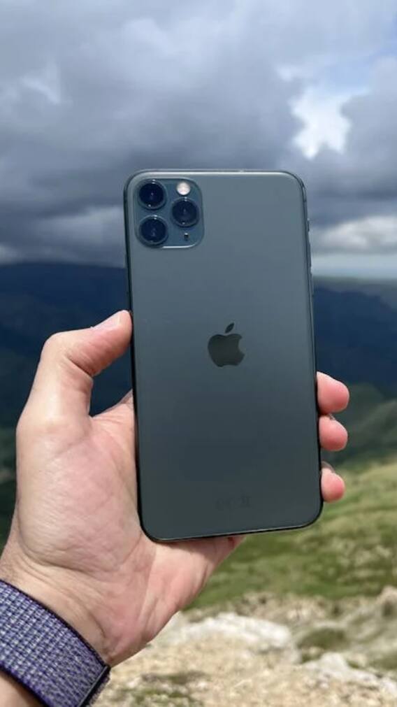 आखिर iPhone क्यों इतने महंगे होते हैं?