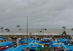 Cyclone Dana Alert: সাইক্লোন দানায় তছনছ হতে পারে পুরী? পর্যটকশূন্য করার নির্দেশ ওড়িশা সরকারের