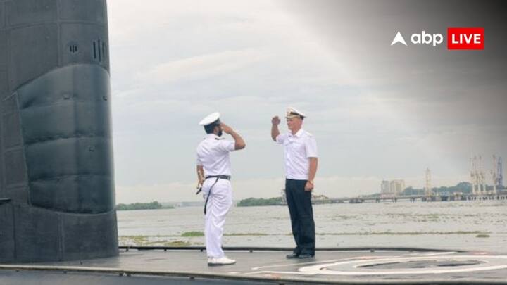 636.3 डिजिटल इलेक्ट्रिक सब्मरीन (रूसी प्रोजेक्ट) में से एक उफा सबमरीन को उन्नत स्टिल्थ पोर्ट के तरह देखा जाता है. इस सब्मरीन को कोई भी रडार आसानी से नहीं पकड़ सकती. इस सब्मरीन को दुनिया की सबसे साइलेंट पनडुब्बी में गिना जाता है इसलिए इसका नाम साइलेंट किलर रखा गया है.