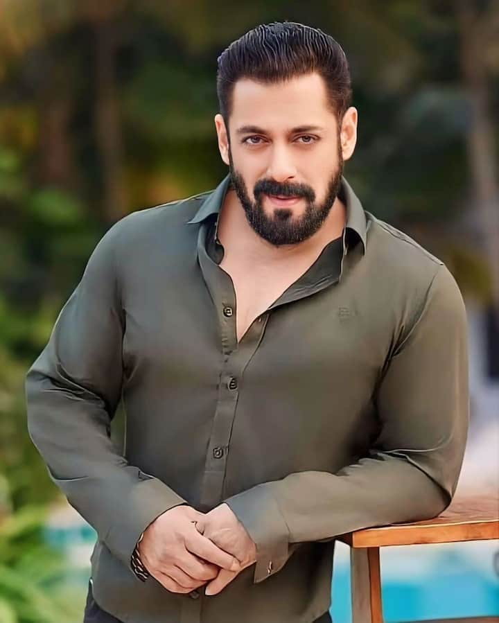 The actor said that in such a situation I got angry and went to the washroom and shaved the hair on my head. After this I called Sunil and told him that I want to do your film and have also shaved my hair.