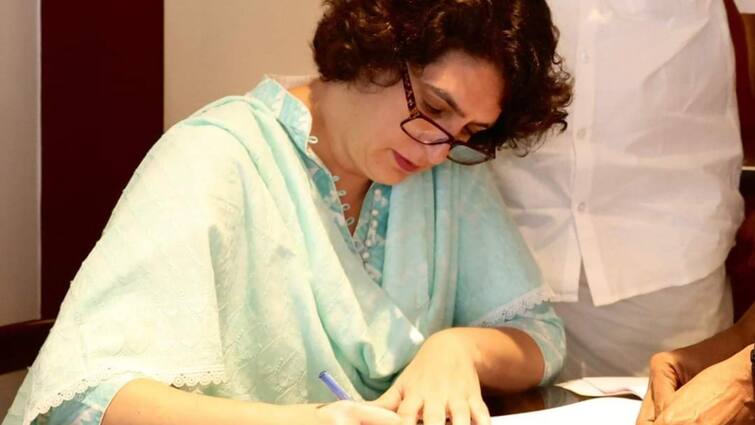 Wayanad Bypolls: Priyanka Gandhi Makes Political Debut, Signs Nomination Papers After Mega Roadshow Wayanad Bypolls: Priyanka Gandhi Makes Political Debut, Signs Nomination Papers After Mega Roadshow