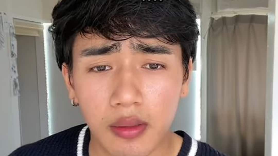 Japanese Shah Rukh Khan Goes Viral, Netizens Ask, 'Why Does He Sound Like a Mallu SRK?' Japanese Shah Rukh Khan Goes Viral, Netizens Ask, 'Why Does He Sound Like a Mallu SRK?' Japanese Shah Rukh Khan Goes Viral, Netizens Ask, 'Why Does He Sound Like a Mallu SRK?'