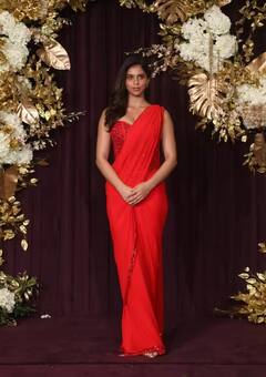 Diwali 2024: સુહાના ખાન, જાહન્વી કપૂરનો આ લૂક છે ખાસ, દિવાળી પાર્ટીમાં તમે પણ કરો ટ્રાય