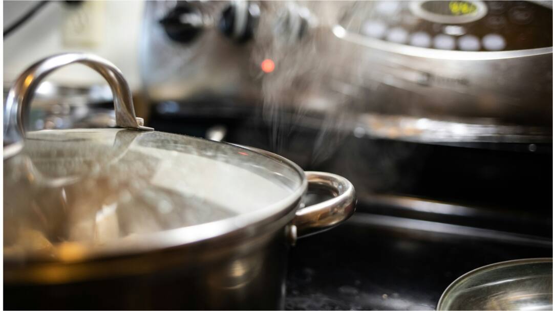 UP Milk Boiler Explodes Woman Head Severed By Its Lid In UP Milk Boiler Explodes In UP, Lid Flies In Air & Severs Woman's Head In UP