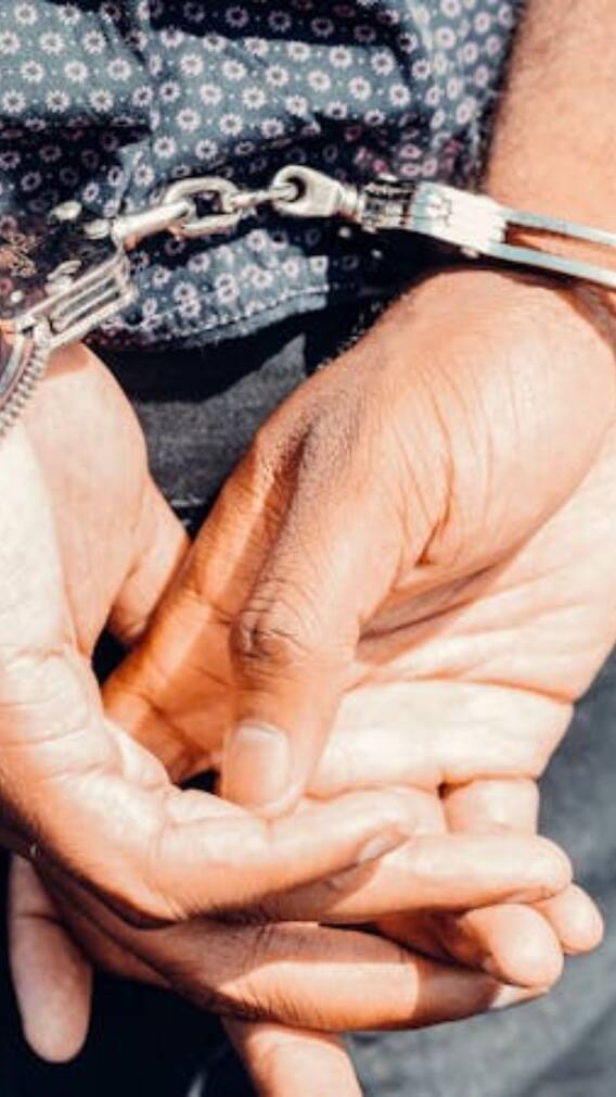 चोर, गुंडा और डाकू में क्या होता है अंतर