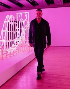 Death: ਮਸ਼ਹੂਰ ਗਾਇਕ ਦੀ ਮੌ*ਤ ਦਾ ਖੁੱਲ੍ਹਿਆ ਰਾਜ਼, ਜਾਣੋ ਹੋਟਲ ਦੀ ਖਿੜਕੀ ਤੋਂ ਛਾ*ਲ ਮਾਰਨ ਦੀ ਅਸਲ ਵਜ੍ਹਾ