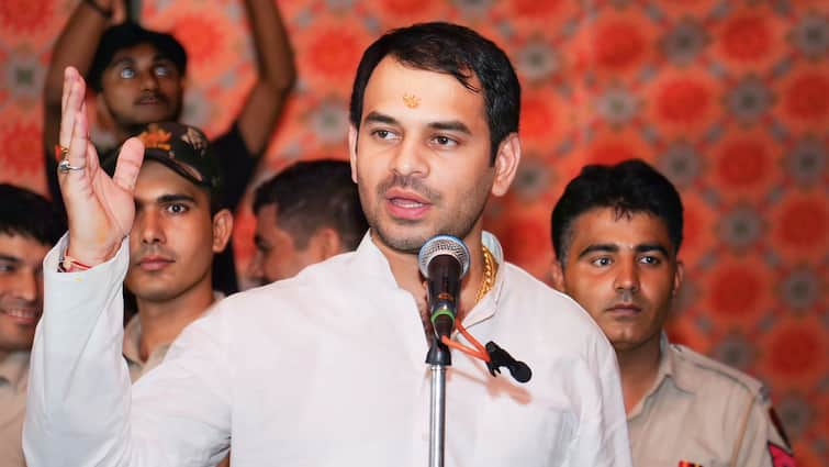 Rs 4000 Challan Issued To Tej Pratap For Scooter Ride Outside Nitish Kumar's Home