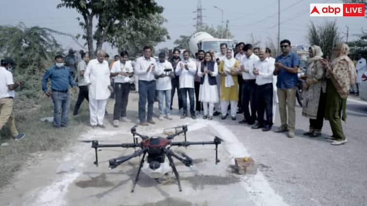 Such preparations are being made in Delhi to combat dengue and malaria, and anti-mosquito drugs are being distributed by drones.