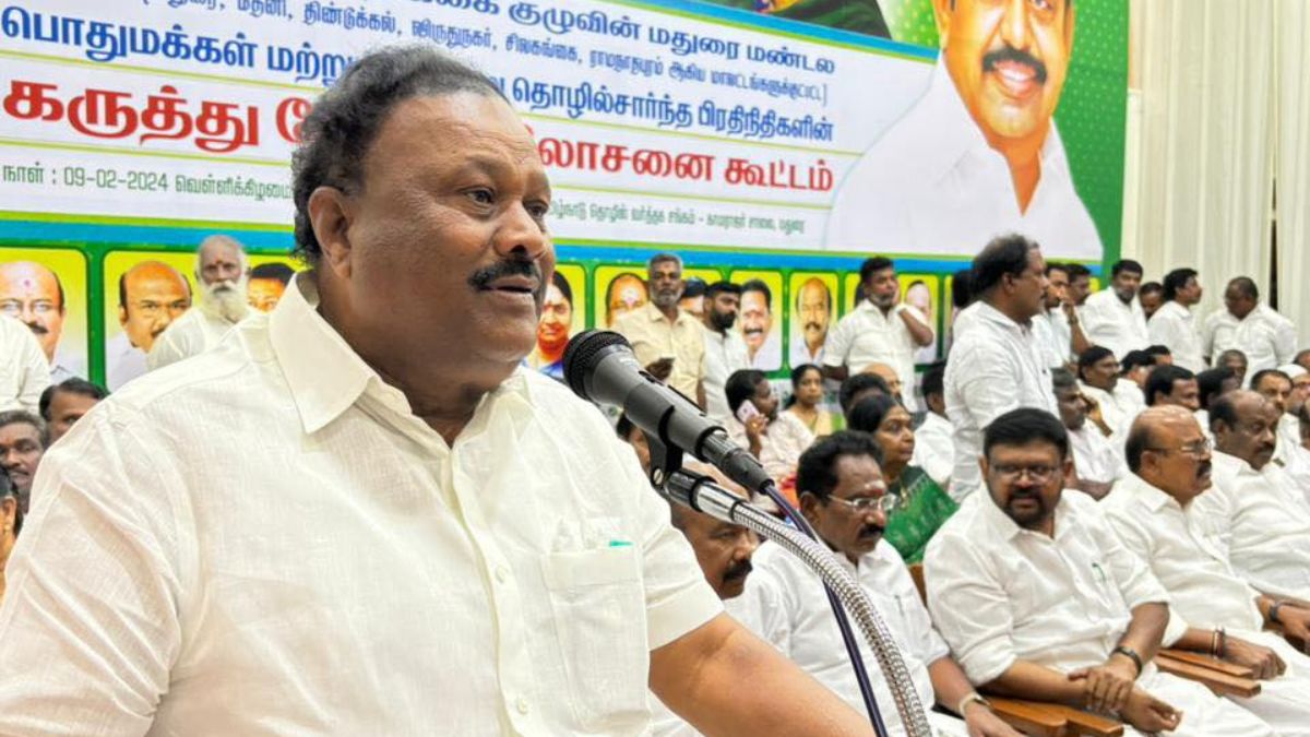 சசிகலா காலில் இபிஎஸ் ஏன் விழுந்தார் தெரியுமா? திண்டுக்கல் சீனிவாசன் பதிலால் அதிமுகவினர் ஷாக்.!