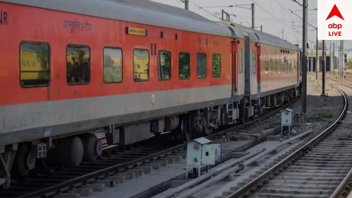 ২০১৬ সাল থেকে লোকো পাইলটদের জন্য ইঞ্জিনে শৌচালয়ের কোনও বন্দোবস্ত ছিল না। পরে সেই ব্য়বস্থাও করা হয়।