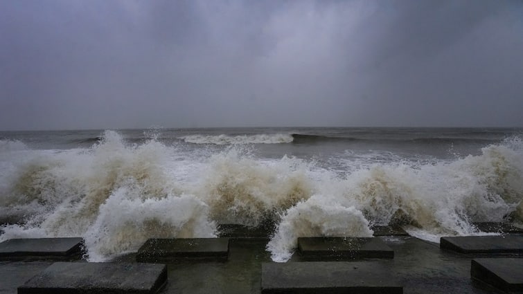 Cyclone ‘DANA’ To Hit Odisha, West Bengal On October 24-25; IMD Warns Of Extraordinarily Heavy Rainfall — IN PICS