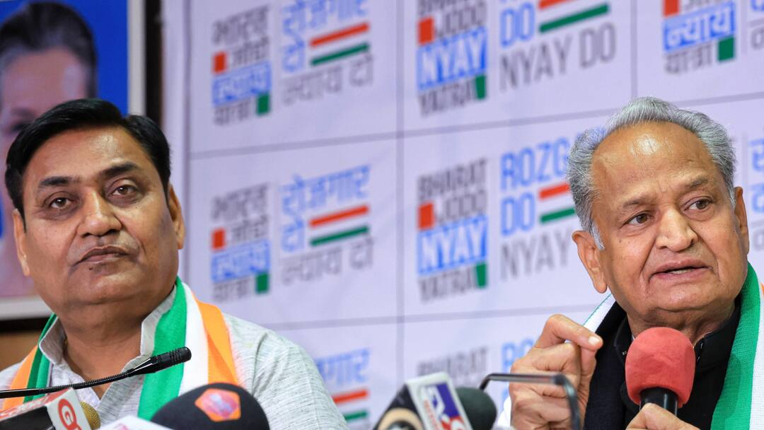 राजस्थान उपचुनाव: सभी 7 सीटों पर कांग्रेस ने किया उम्मीदवारों का ऐलान, किसे कहां से मिला टिकट? Rajasthan Assembly bye elections 2024: Congress candidate list for Jhunjhunu Dausa And Khinwsar राजस्थान उपचुनाव: सभी 7 सीटों पर कांग्रेस ने किया उम्मीदवारों का ऐलान, किसे कहां से मिला टिकट?