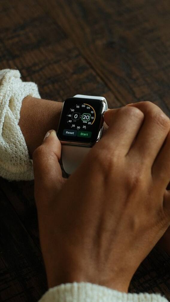 Smartwatch में कितने प्रकार के होते हैं सेंसर्स!