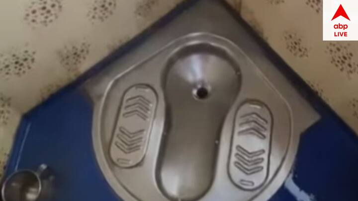 কয়েকদিন পর বিস্তারিত ঘটনা জানিয়ে তিনি চিঠি লিখলেন সাহেবগঞ্জ ডিভিশনাল রেলওয়ে অফিসে। নিজের সমস্যার কথা বিস্তারিতভাবে জানান তিনি। আগের দিন ভাল-মন্দ খাবার খাওয়ার জন্য সমস্যায় পড়তে হয়েছিল, বলেও জানান তিনি।