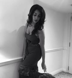 From Dirty Politics Poster To Feud With Emraan Hashmi, Mallika Sherawat's Major Controversies