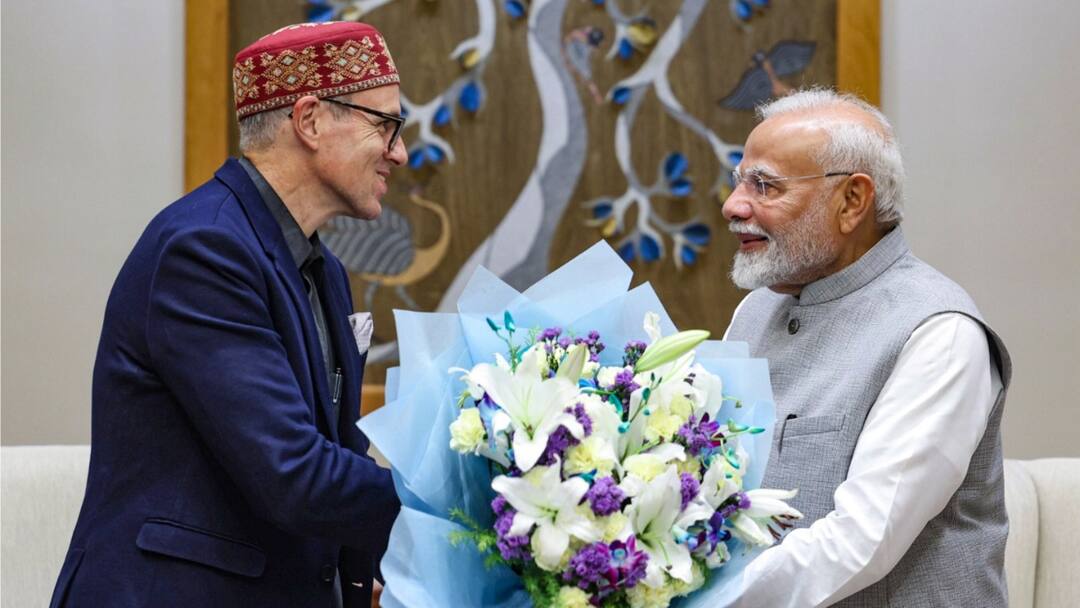 Omar Abdullah Meets PM Modi In Delhi, Hands Over J&K Cabinet Resolution Seeking Restoration Of Statehood Omar Abdullah Meets PM Modi In Delhi, Hands Over J&K Cabinet Resolution Seeking early Restoration Of Statehood Omar Abdullah Meets PM Modi In Delhi, Hands Over J&K Cabinet Resolution Seeking Restoration Of Statehood