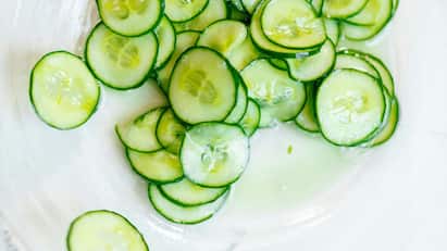 Creamy cucumber salad Recipe inTamil Check out here healthy Snack idea Creamy Cucumber salad: வெள்ளரிக்காய் போதும் ஆரோக்யமான ஸ்நாக்ஸ் ரெசிபி இதோ!