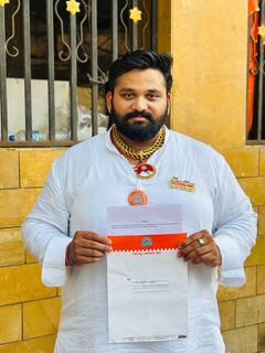 Raj Thackeray: रमेश वांजळेंच्या लेकाचं शिवतीर्थवर औक्षण, ठाकरेंसाठी भावूक क्षण; एबी फॉर्म घेऊन पुण्याला