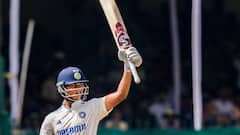 Yashasvi Jaiswal: এক বছরে হাজার রান, জো রুটকে কড়া চ্যালেঞ্জ জানাচ্ছেন ভারতের তরুণ তুর্কি