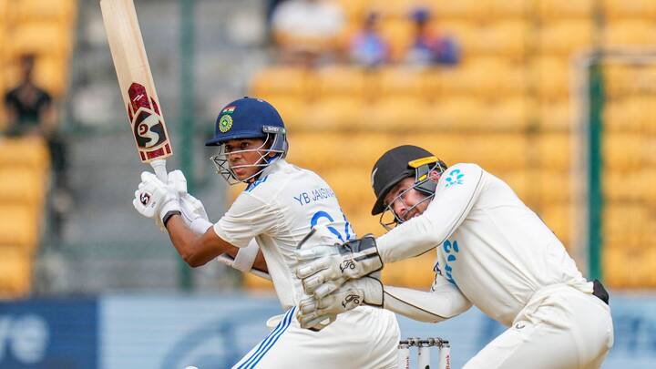 রাজকোটে ইংল্যান্ডের বিরুদ্ধে ২১৪ রানের ইনিংসই চলতি বছরে তাঁর সর্বোচ্চ।