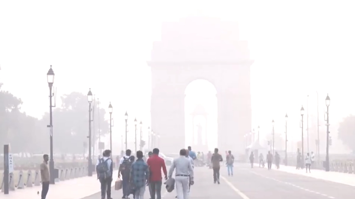 दिल्ली में आज फिर AQI का बुरा हाल, हवा से लेकर पानी तक में घुला जहर, जानें कब आएगी सर्दी?