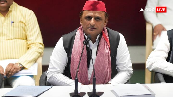 भाजपा साल 2014 और 2019 के करिश्मे को 2024 के लोकसभा चुनाव में नहीं दोहरा पाई थी. लोकसभा चुनाव में ‘इंडिया ब्लॉक’ को मिली सफलता के बाद कांग्रेस की ओर से यूपी में होने वाले उपचुनाव के लिए पांच सीटों की मांग की जा रही थी. सीट शेयरिंग को लेकर दोनों दलों के बीच लंबे समय तक खींचतान देखने को मिली.
