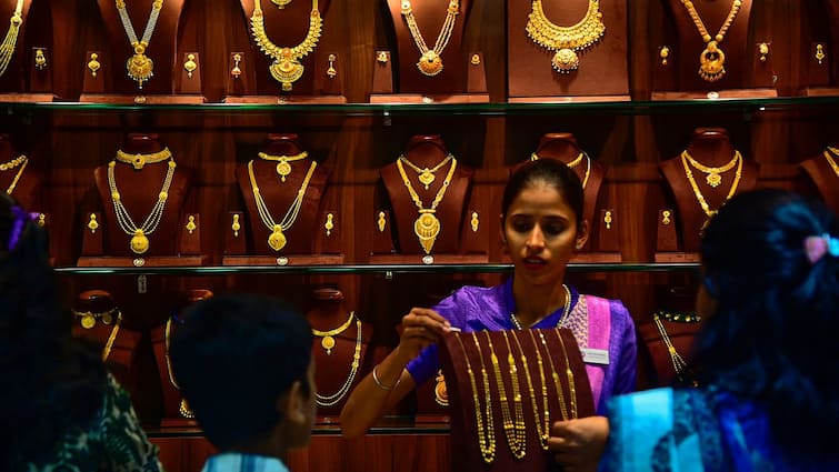 The Spiritual Significance of Gold on Dhanteras: A Journey to Inner Wealth