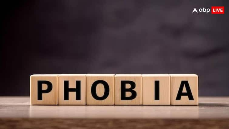 Seeing long words makes you sweat, heart rate increases, so you have this phobia.