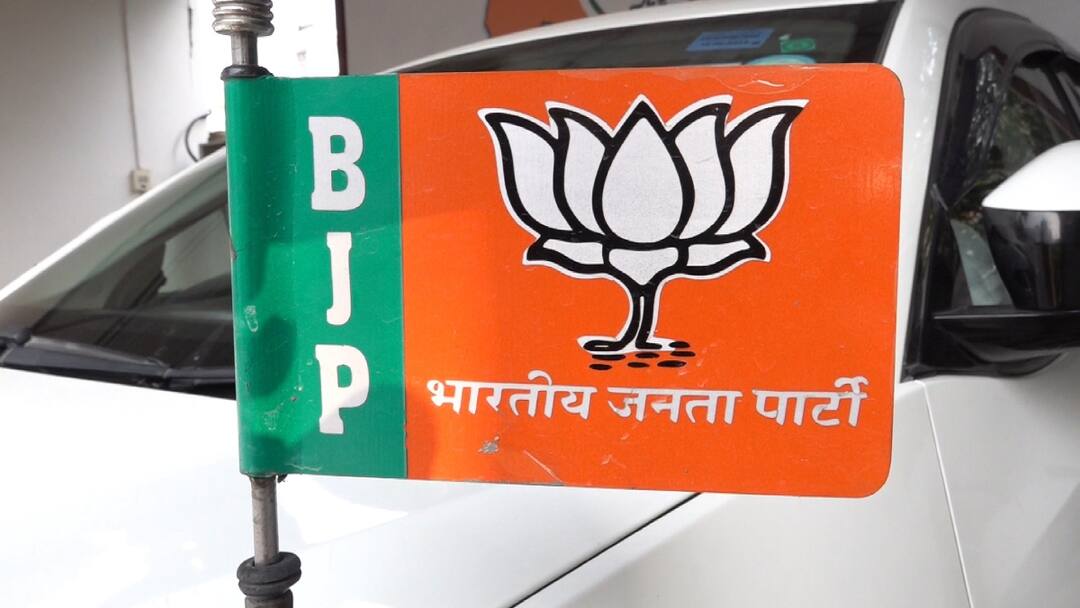 केदारनाथ उपचुनाव को लेकर बीजेपी में बगावत के संकेत!, इन नेताओं की दावेदारी ने बढ़ाई मुश्किलें Kedarnath bypoll election 2024 bjp leader Aishwarya rawat claim on ticket ann केदारनाथ उपचुनाव को लेकर बीजेपी में बगावत के संकेत!, इन नेताओं की दावेदारी ने बढ़ाई मुश्किलें