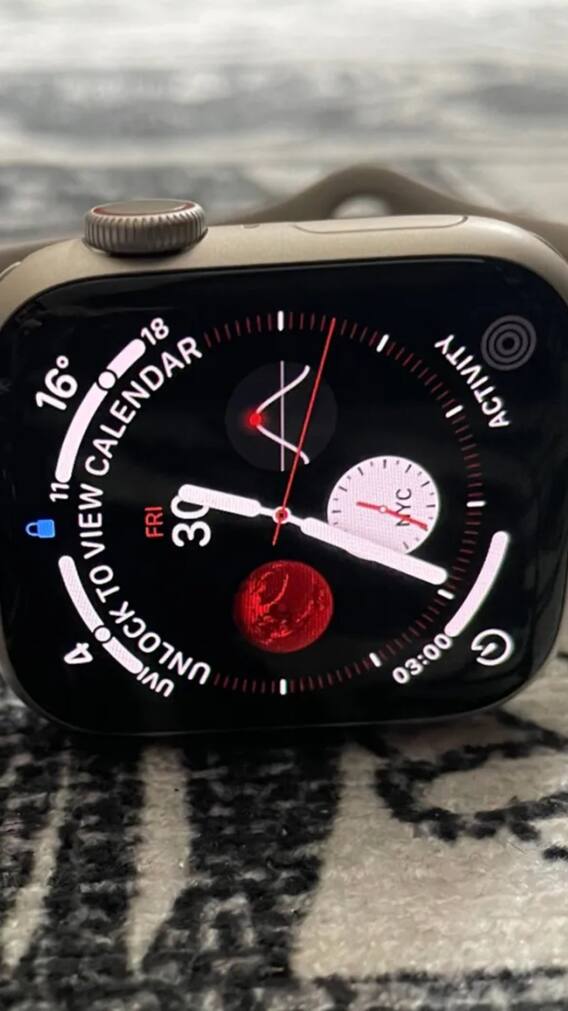 इस दिवाली दोस्तों को गिफ्ट करें ये बेहतरीन Smartwatch! Apple से लेकर Samsung तक शामिल