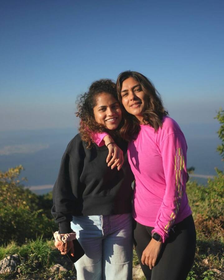 The photographs had Mrunal enjoying the sun, greens and the view of the mountains along with a few friends.