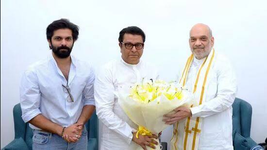 ठाकरे घराण्यातील अमित ठाकरे पहिल्यांदाच निवडणूक लढवत असल्याने शिवसेना ठाकरे गट आणि शिवसेना शिंदे गटाकडून कोणालाही उमेदवारी देणार नाही, असा अंदाज व्यक्त करण्यात येत होता. मात्र शिंदे गट आणि ठाकरे गटाने अमित ठाकरेंविरोधात उमेदवारी उतरवला आणि माहीम विधानसभेतील ही लढत तिरंगी लढत रंगणार आहे.